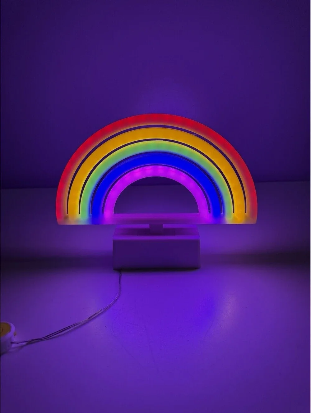 Isaac Jacobs LED Neon Rainbow Cool Tabletop Light, Decoration / Night Light EUC